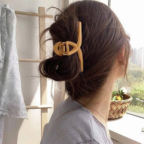 Matte Finish Hair Claw